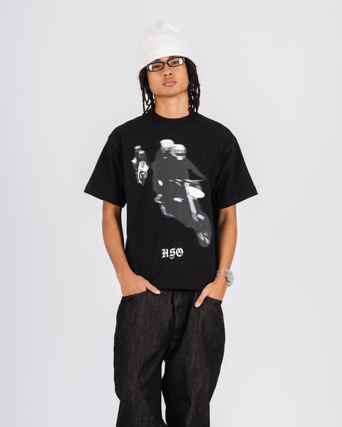 HEIST GRAPHIC TEE