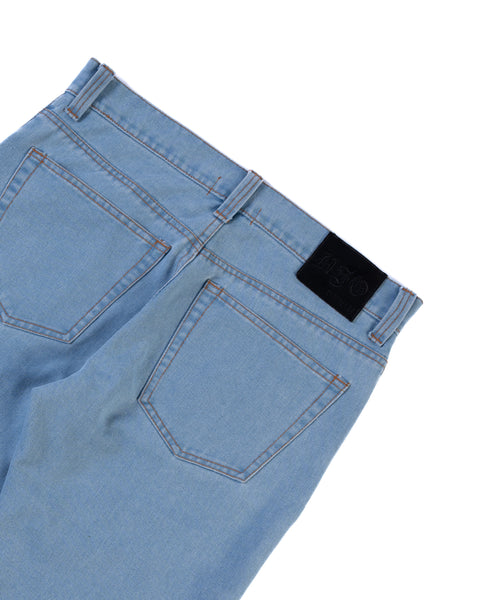 FLARED DENIM JEANS IN LIGHT WASH