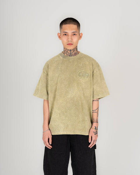 EMBOSSED BOX TEE IN WASHED OLIVE