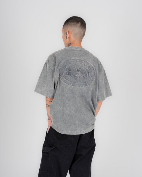 EMBOSSED BOX TEE IN WASHED GRAY