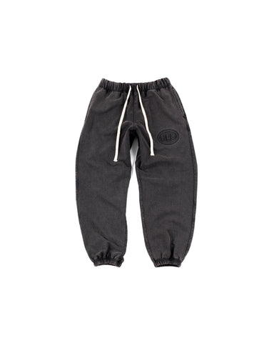 EMBOSSED BAGGY SWEATPANTS IN WASHED BLACK