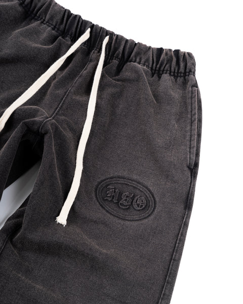 EMBOSSED BAGGY SWEATPANTS IN WASHED BLACK