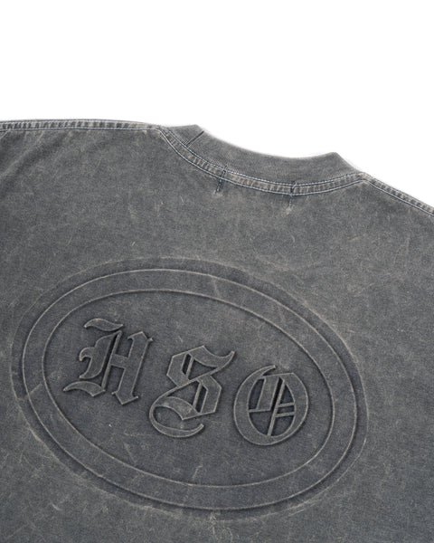 EMBOSSED BOX TEE IN WASHED GRAY