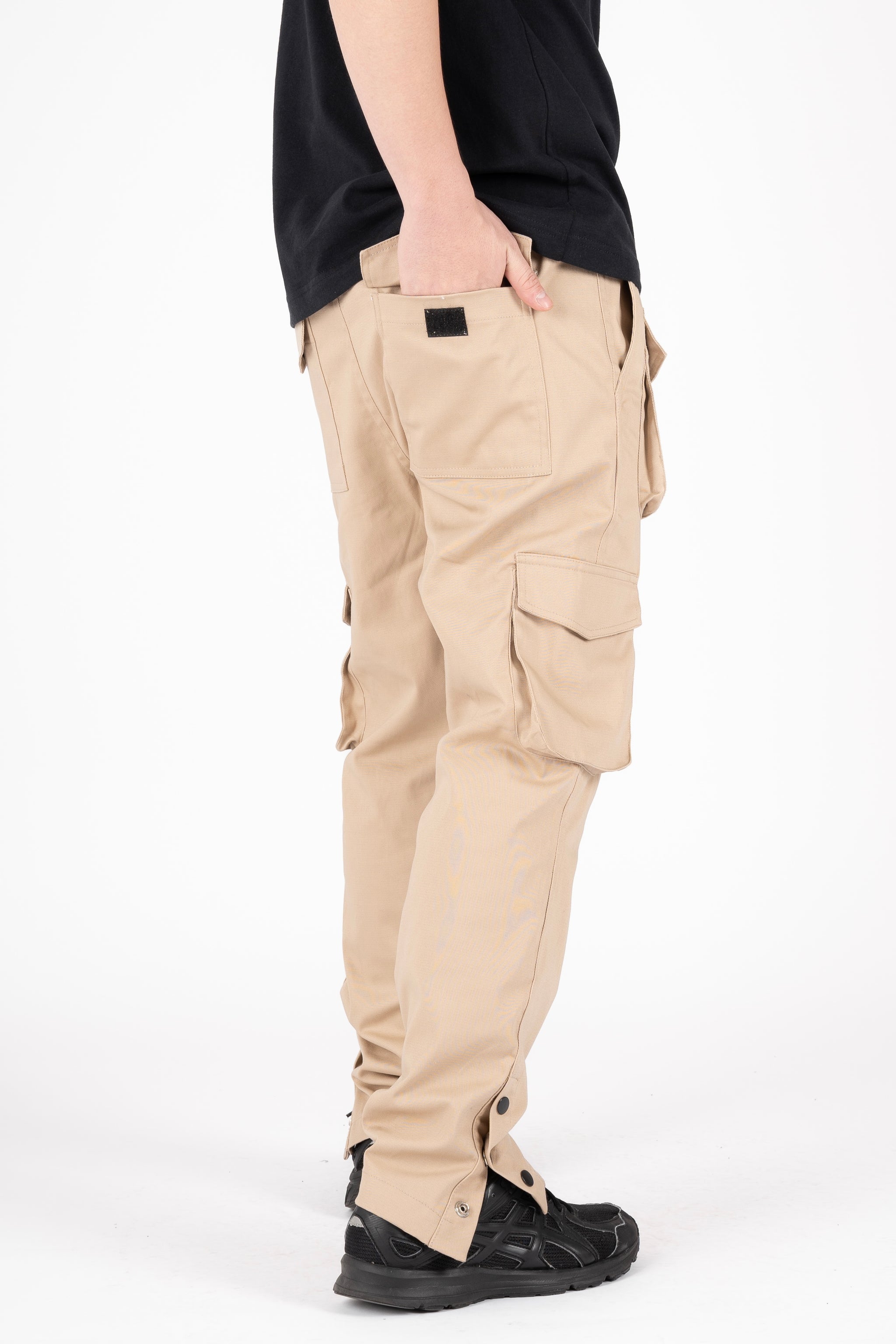 FRONT POCKET CARGO PANTS LIGHT KHAKI HSO