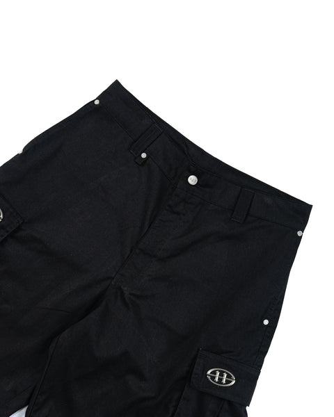 EMBLEM CARGO SHORTS BLACK