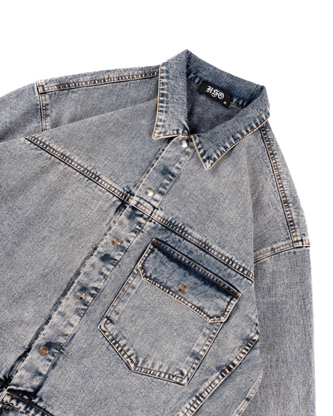 DENIM TRUCKER JACKET IN TINTED WASH