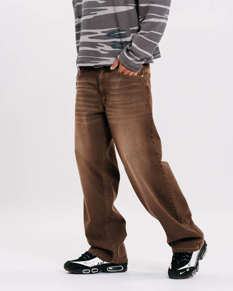 BAGGY JEANS IN FADED BROWN