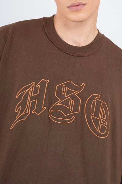 ARCH LOGO BOX TEE IN WASHED BROWN