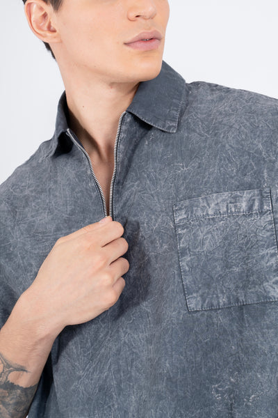 BUTTON DOWN SHIRT W/ZIPPER IN ACID WASHED CHARCOAL