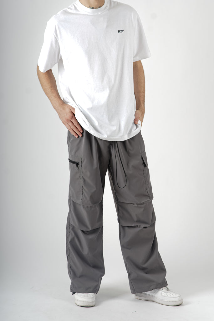 PARACHUTE PANTS IN GRAY – HSO
