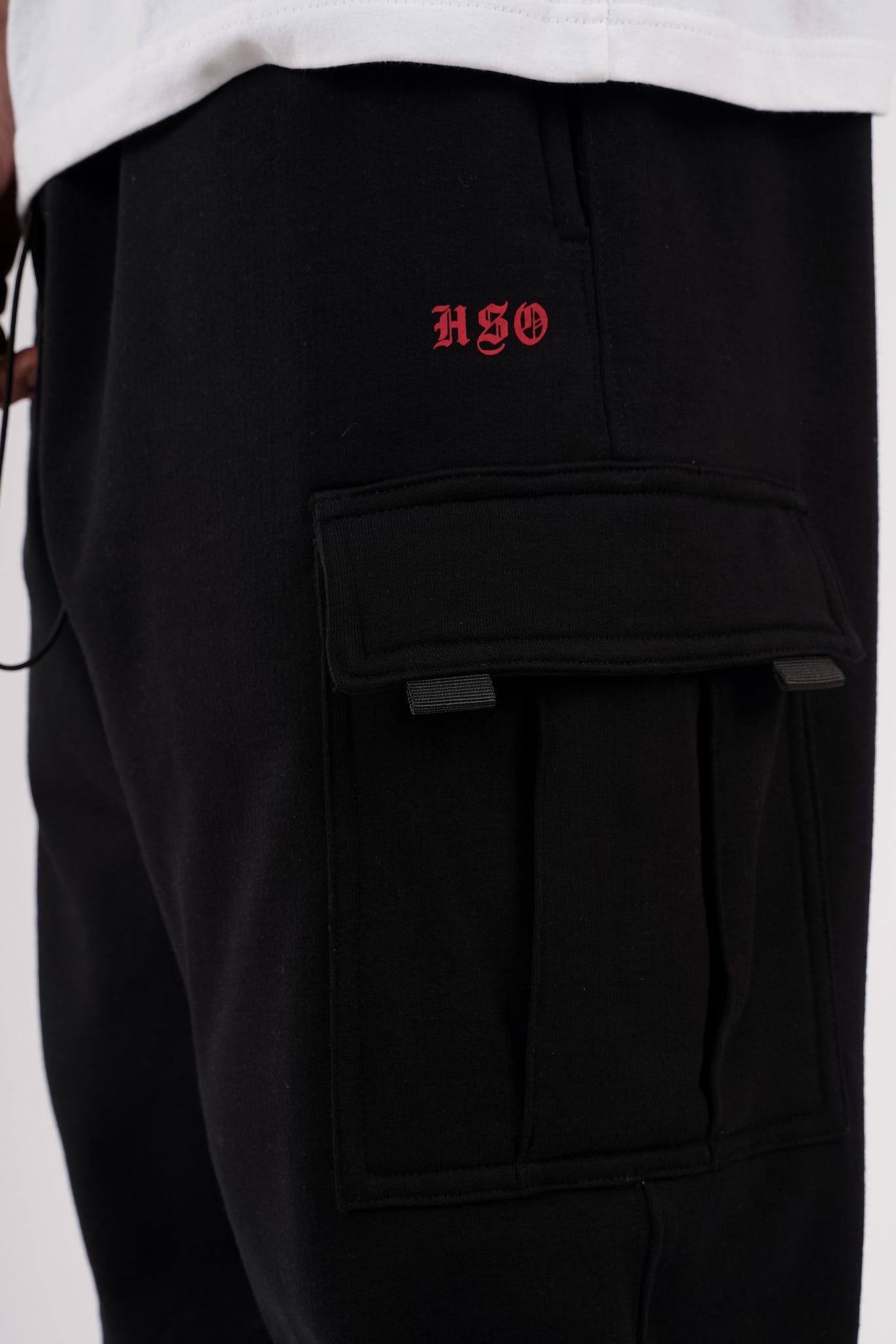 BAGGY CARGO PANTS IN BLACK – HSO