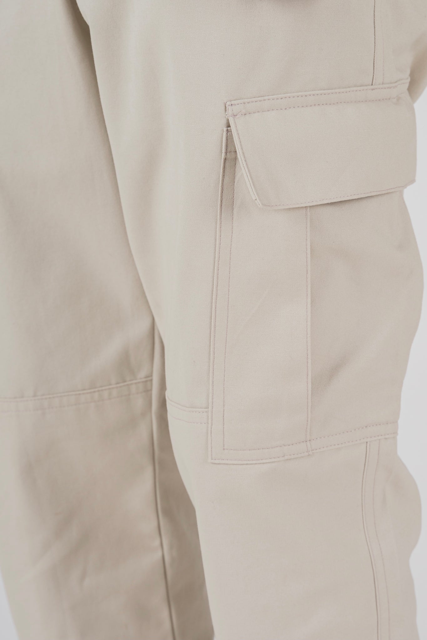 CLASSIC CARGO PANTS IN OFF-WHITE – HSO