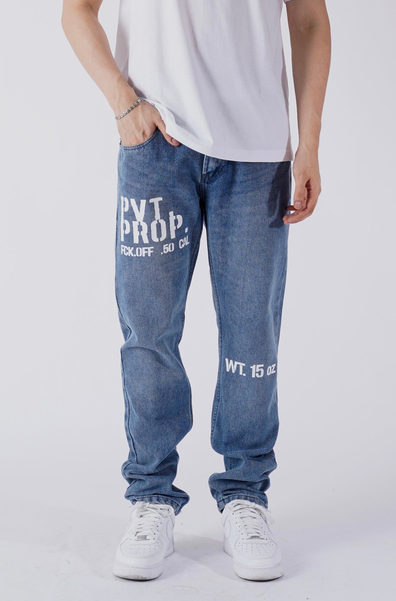 PRIVATE PROPERTY JEANS