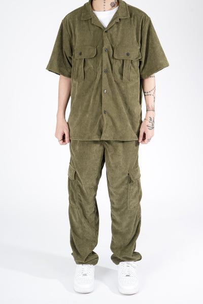 CORDUROY OPEN COLLAR SHIRT IN MOSS GREEN