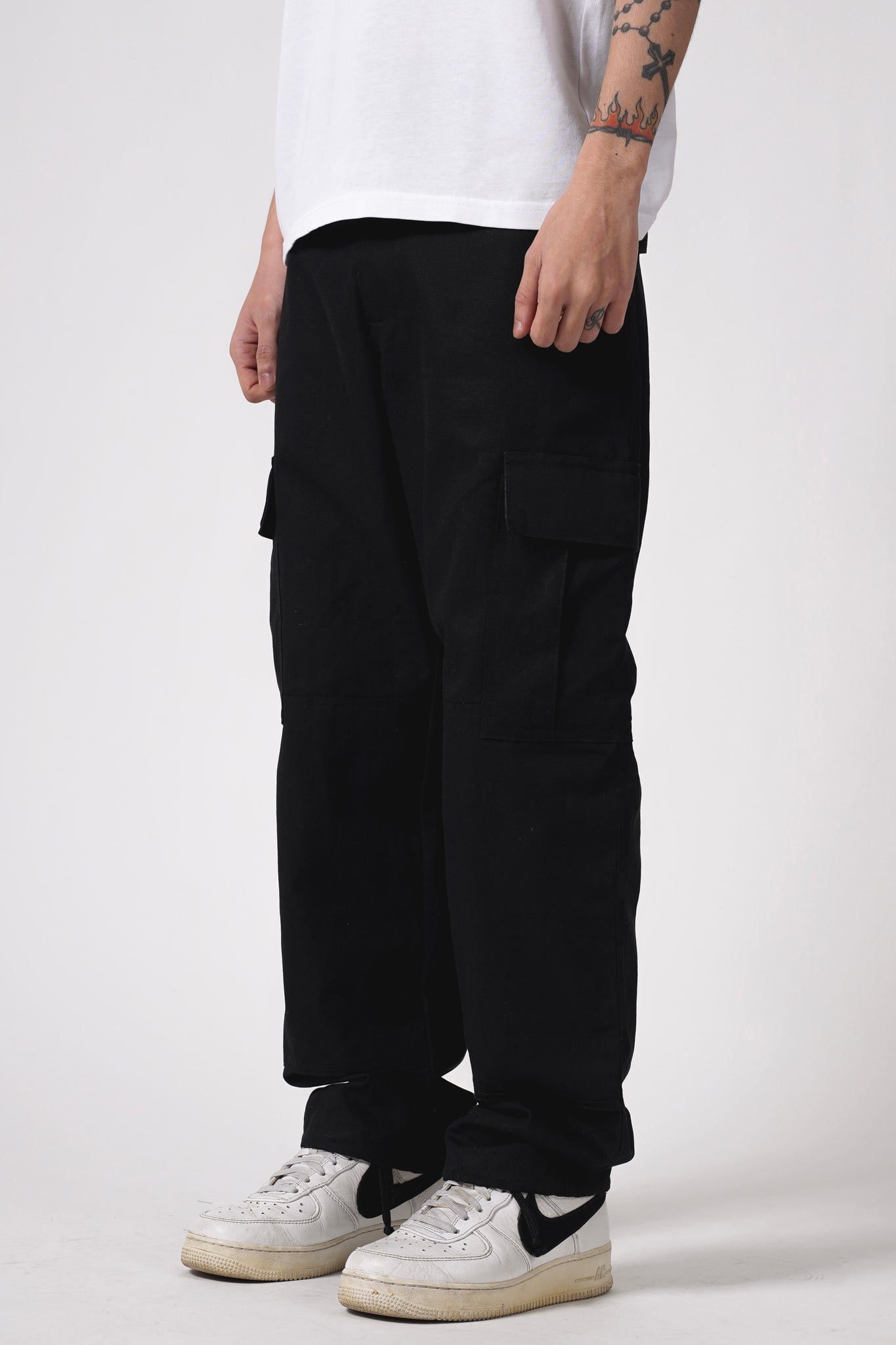 CLASSIC CARGO PANTS IN JET BLACK – HSO