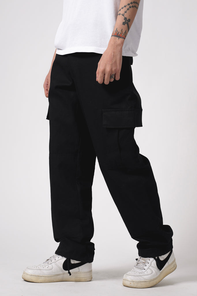 CLASSIC CARGO PANTS IN JET BLACK – HSO