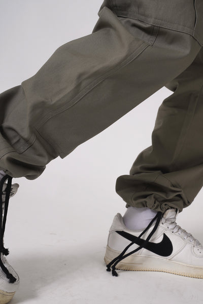 CLASSIC CARGO PANTS IN FATIGUE