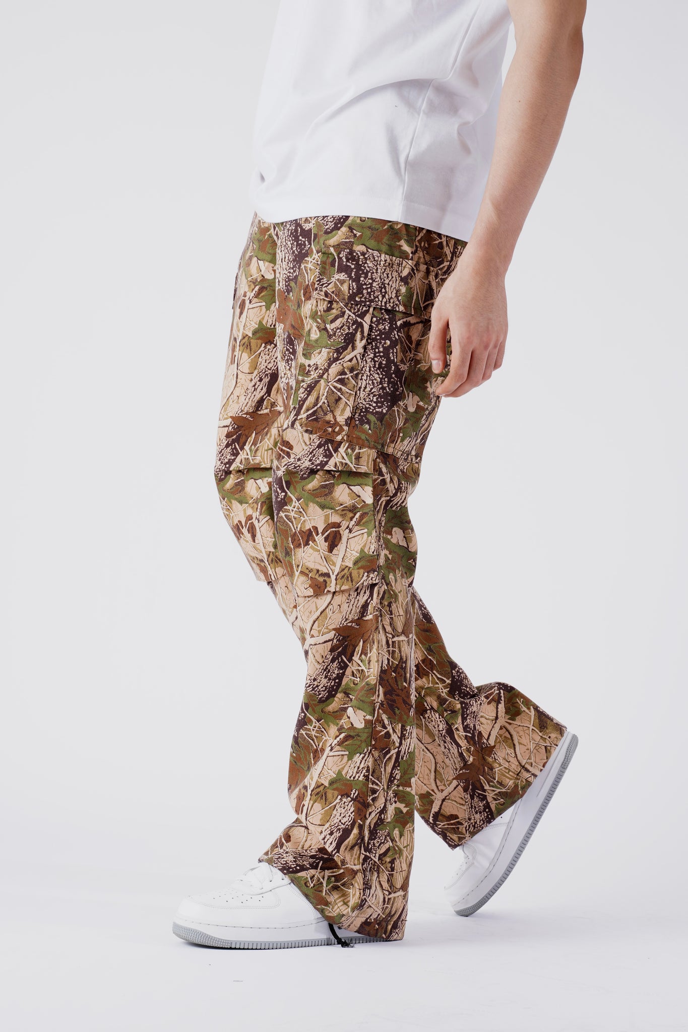 FLARED PANTS IN FOREST CAMOU